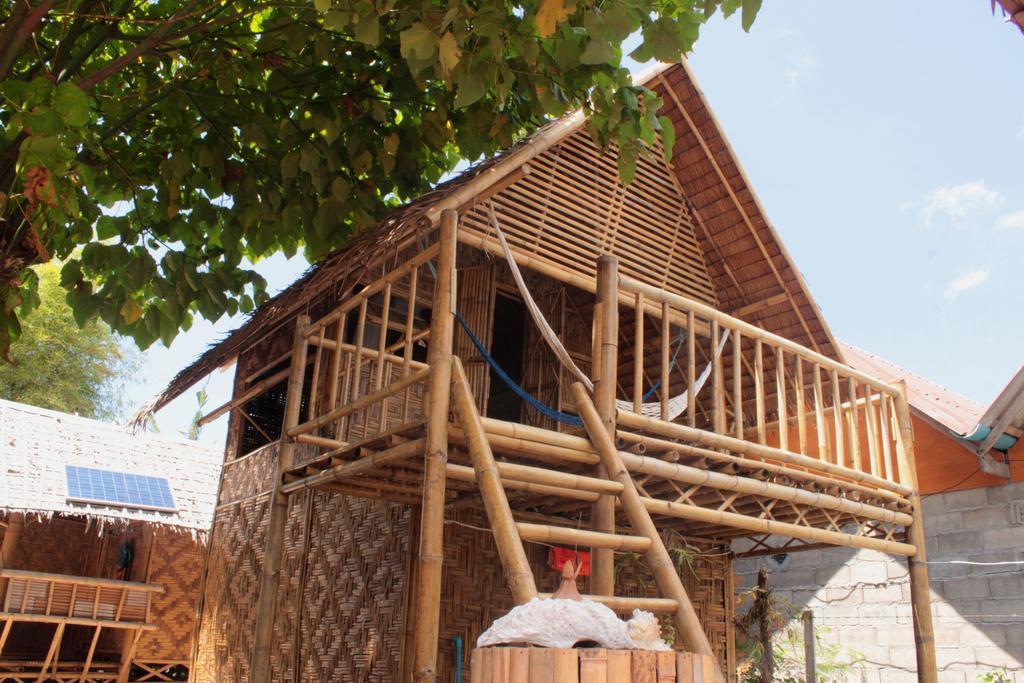 Captain Yut'S Bangalows Koh Lipe Esterno foto